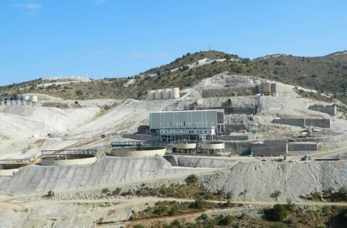 e-First-Majestic-Silver-Corp